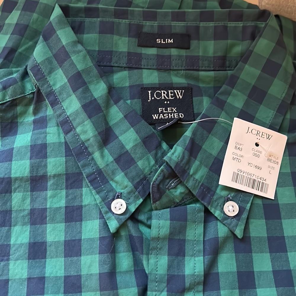 NWT3 Men’s slim Size L long sleeve dress shirts